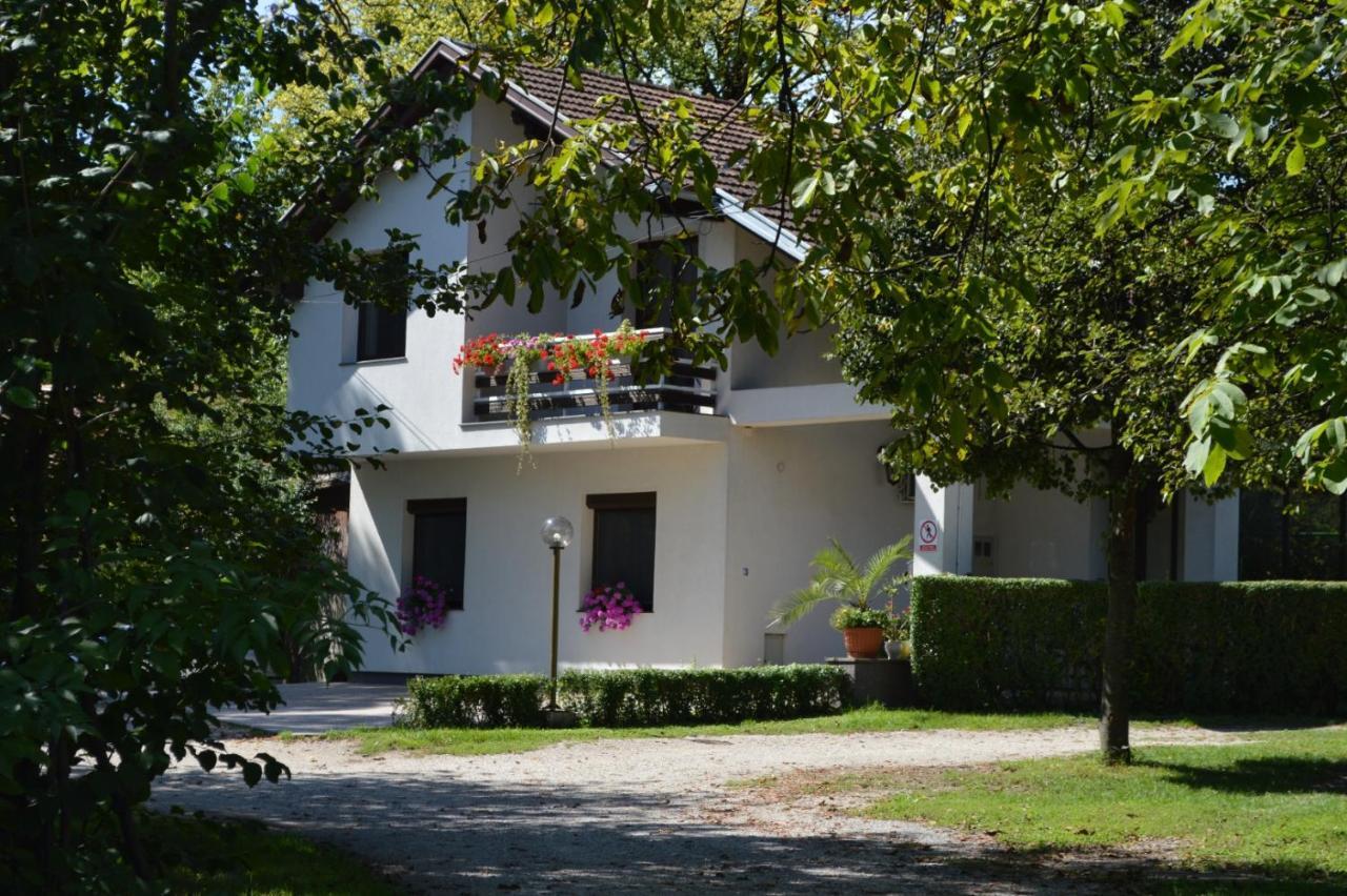 Villa My Island Bihać Exteriér fotografie